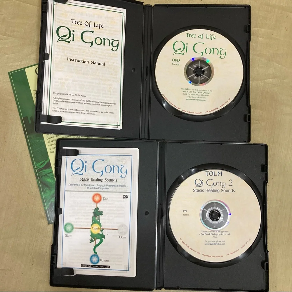 Qigong book and dvd bundle - Picture 2 of 10